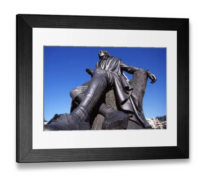 Framed Print : Robert Burns Statue, Octagon, Dunedin, New Zealand