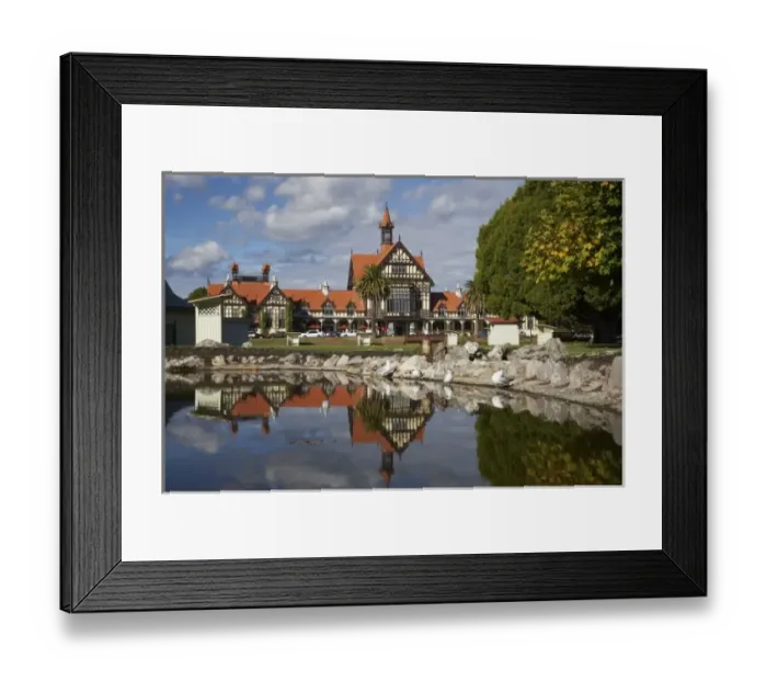 Framed Print : Bath House, Government Gardens, Rotorua, North Island, New Zealand
