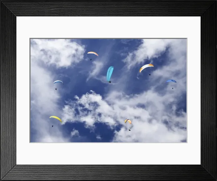 Framed Print : Paragliders near Wanaka, South Island, New Zealand