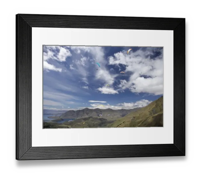 Framed Print : Paragliders above Lake Wanaka, South Island, New Zealand Framed Print : Paragliders above Lake Wanaka, South Island, New Zealand