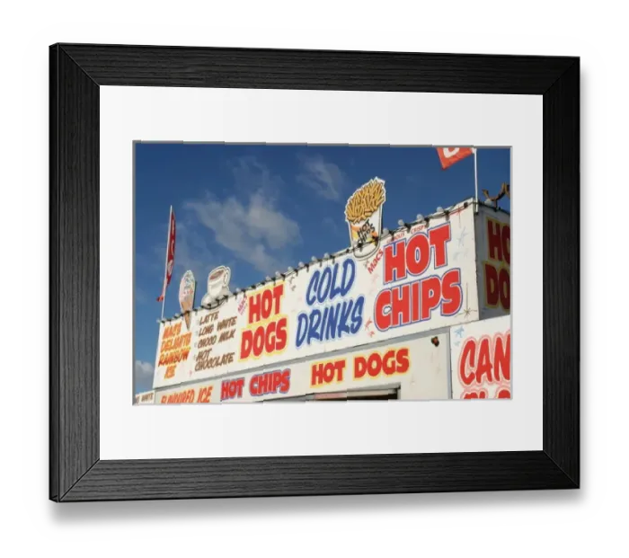 Framed Print : Takeaway Caravan, Wanaka, South Island, New Zealand Framed Print : Takeaway Caravan, Wanaka, South Island, New Zealand