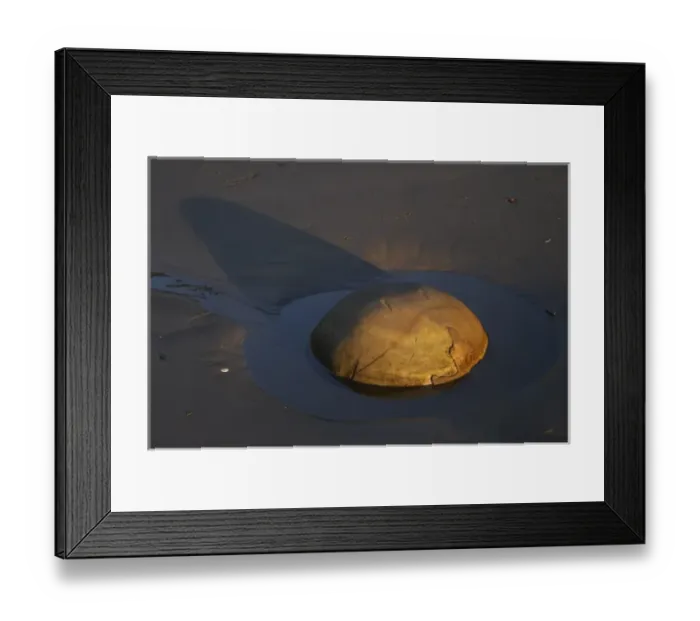 Framed Print : Moeraki Boulders, North Otago, South Island, New Zealand Framed Print : Moeraki Boulders, North Otago, South Island, New Zealand