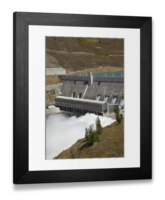 Framed Print : Water spilling from Clyde Dam, Clyde, Central Otago, South Island, New Zealand