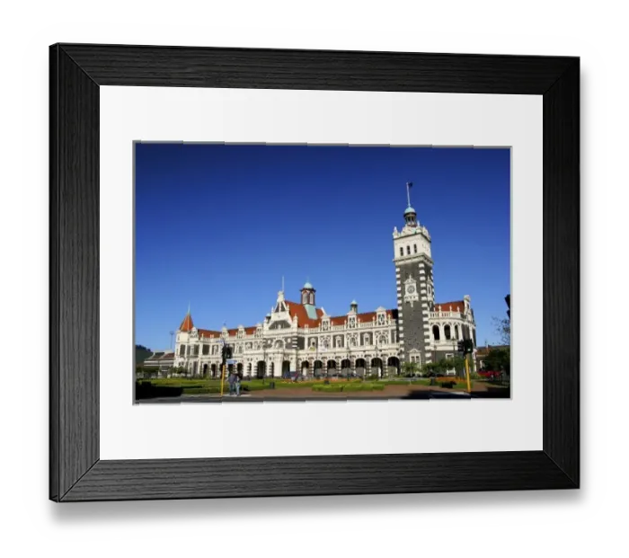 Framed Print : Dunedin, New Zealand. Dunedins historic train station Framed Print : Dunedin, New Zealand. Dunedins historic train station
