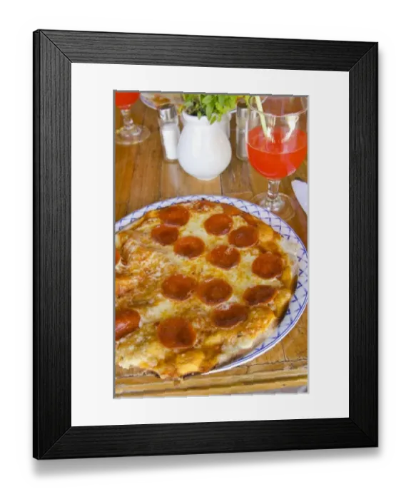 Framed Print : Cayo Santa Maria, Cuba. Cuban Cuisine