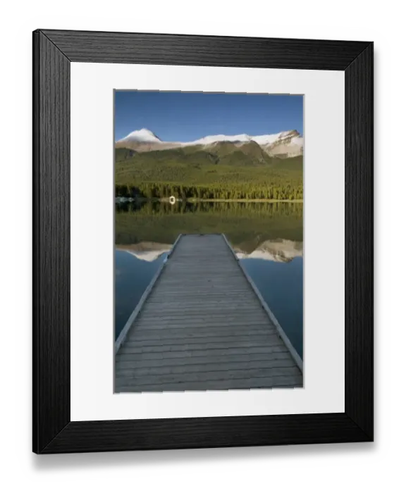 Framed Print : View from the lakeshore of Maligne Lake, Jasper National Park, Jasper Canada Framed Print : View from the lakeshore of Maligne Lake, Jasper National Park, Jasper Canada