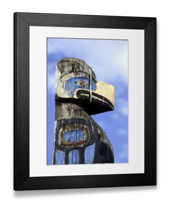 Framed Print : Thunderbird Project Featuring Tseshaht Totem Poles, Port Alberni, British Columbia Framed Print : Thunderbird Project Featuring Tseshaht Totem Poles, Port Alberni, British Columbia