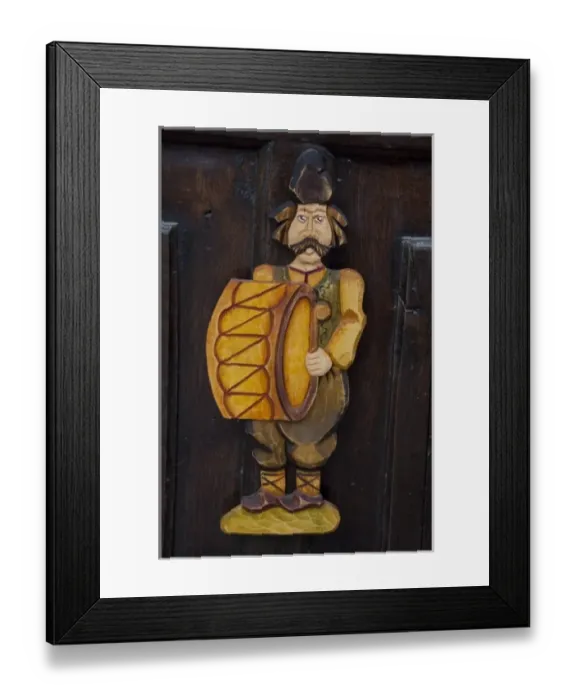 Framed Print : Bulgaria, former capital city of Veiko Tarnovo. Samovodska Charsia, historic street Framed Print : Bulgaria, former capital city of Veiko Tarnovo. Samovodska Charsia, historic street