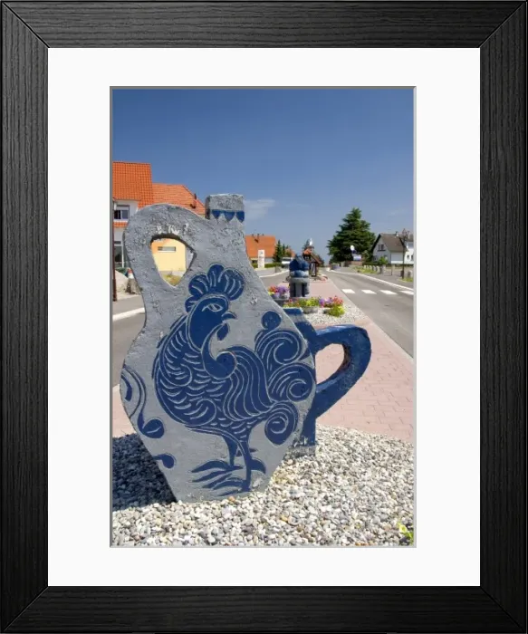 Framed Print : Pottery sculpture at the entrance to the village of Betschdorf, France