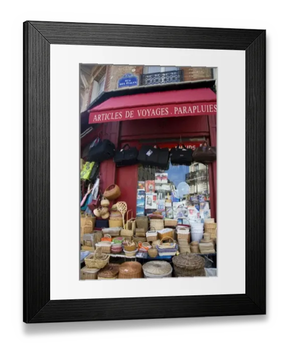 Framed Print : Storefront in Paris, France Framed Print : Storefront in Paris, France