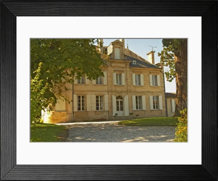 Framed Print : Chateau Cos Labory in Saint St Estephe, the park and garden