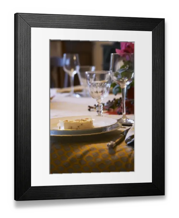 Framed Print : Mas de Perry, Mas Nicot. Terrasses de Larzac. Languedoc. Lunch table set for an opulent meal