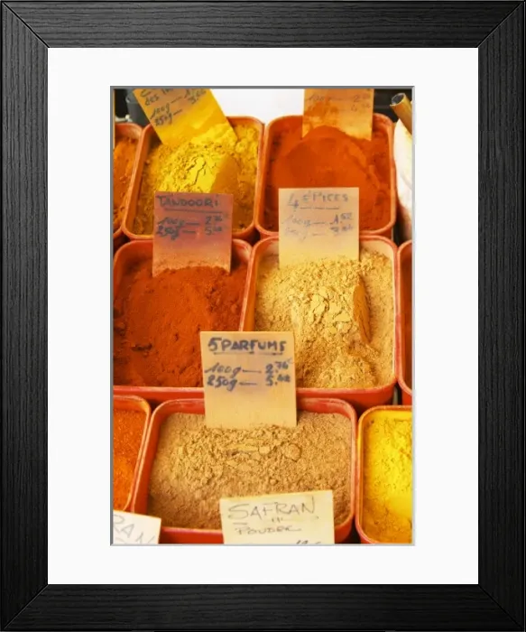 Framed Print : Spice seller at a market. Tandoori, 4 spices, 5 perfumes, saffron... Collioure. Roussillon