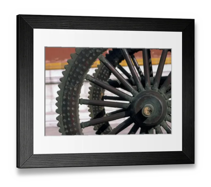 Framed Print : Shenyang, China, Close-up of the wooden wheel of an Emperors ceremonial carriage
