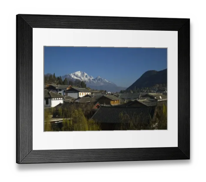 Framed Print : CHINA, Yunnan Province, Lijiang. Old Town, Rooftops and Jade Dragon Snow Mountain Framed Print : CHINA, Yunnan Province, Lijiang. Old Town, Rooftops and Jade Dragon Snow Mountain