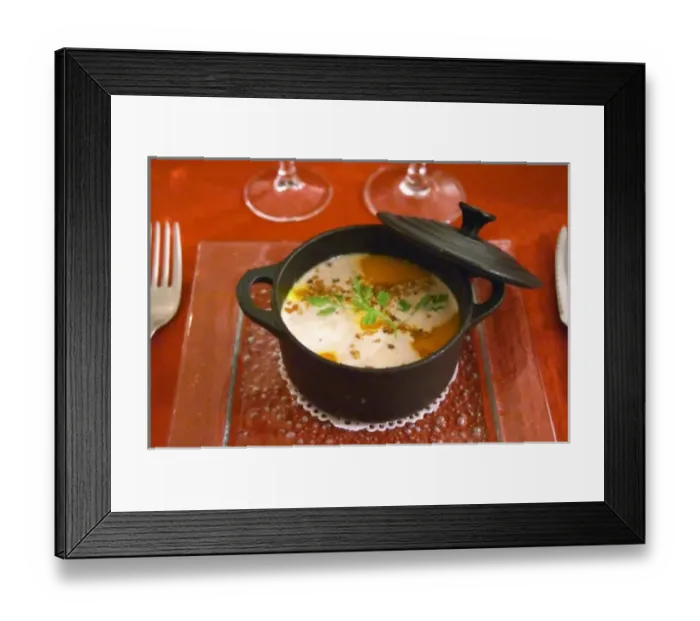 Framed Print : Carcassonne. At the Restaurant Auberge des Lices. Languedoc. Black cast iron pot