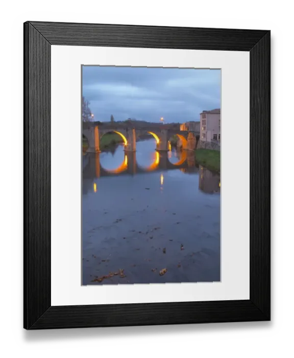 Framed Print : Carcassonne. Languedoc. The old bridge across the Aude river. Illuminated in early morning