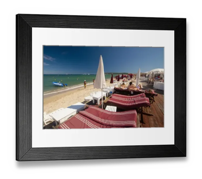 Framed Print : Beach Club, St. Tropez, Provence-Alpes-Cote d Azur, France