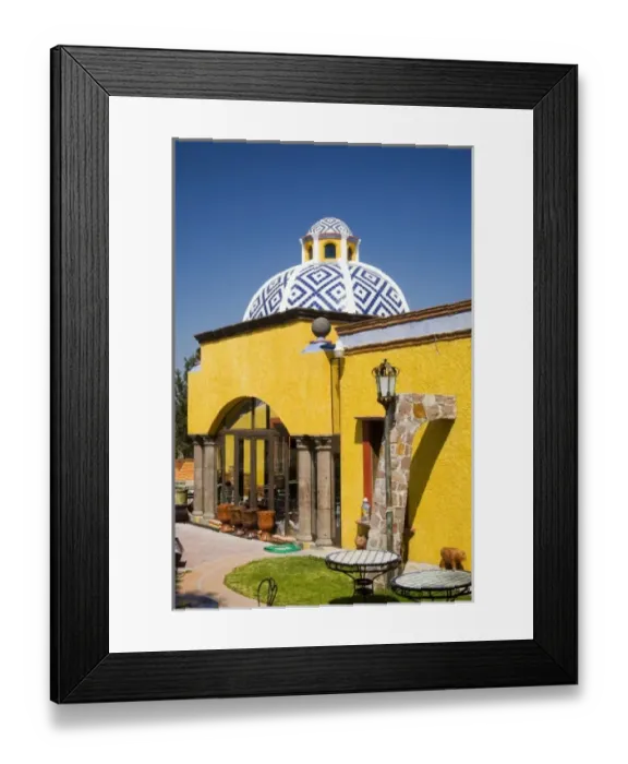 Framed Print : North America, Mexico, Guanajuato state. A ceramic shop on the road to Dolores Hildago