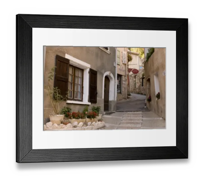 Framed Print : Place Pomey, Moustiers-Sainte-Marie, Provence, France Framed Print : Place Pomey, Moustiers-Sainte-Marie, Provence, France
