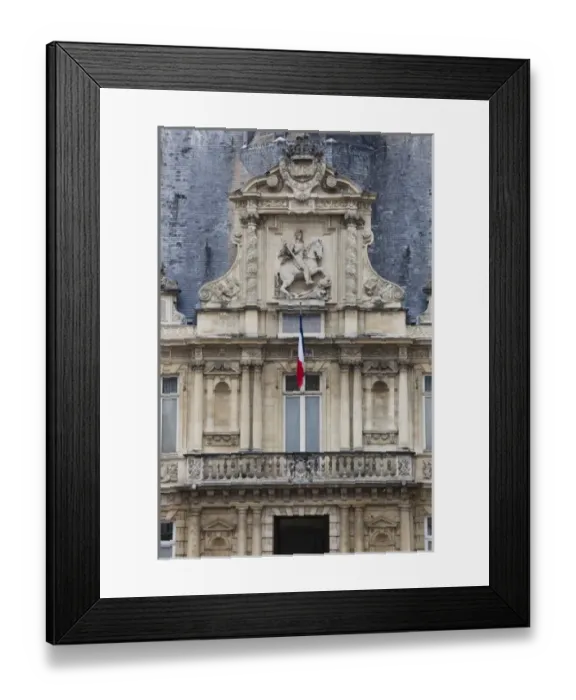 Framed Print : France, Marne, Champagne Ardenne, Reims, Town Hall, Place de l Hotel de Ville Framed Print : France, Marne, Champagne Ardenne, Reims, Town Hall, Place de l Hotel de Ville