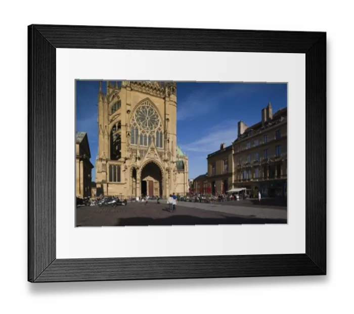 Framed Print : France, Moselle, Lorraine Region, Metz, Cathedrale St-Etienne Framed Print : France, Moselle, Lorraine Region, Metz, Cathedrale St-Etienne