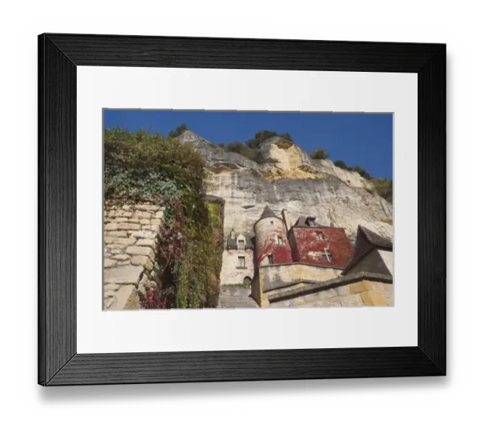 Framed Print : France, Aquitaine Region, Dordogne Department, La Roque Gageac, town on the Dordogne River Framed Print : France, Aquitaine Region, Dordogne Department, La Roque Gageac, town on the Dordogne River