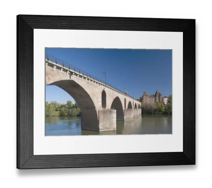 Framed Print : France, Midi-Pyrenees Region, Tarn-et-Garonne Department, Montauban, Pont Vieux bridge Framed Print : France, Midi-Pyrenees Region, Tarn-et-Garonne Department, Montauban, Pont Vieux bridge