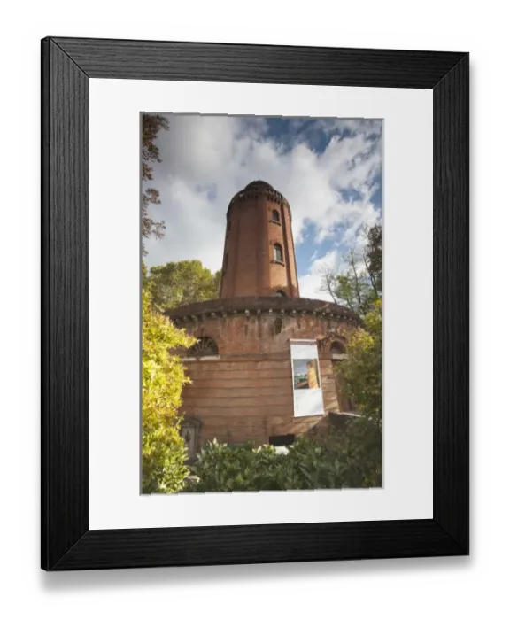 Framed Print : France, Midi-Pyrenees Region, Haute-Garonne Department, Toulouse, Le Chateau de l Eau Framed Print : France, Midi-Pyrenees Region, Haute-Garonne Department, Toulouse, Le Chateau de l Eau
