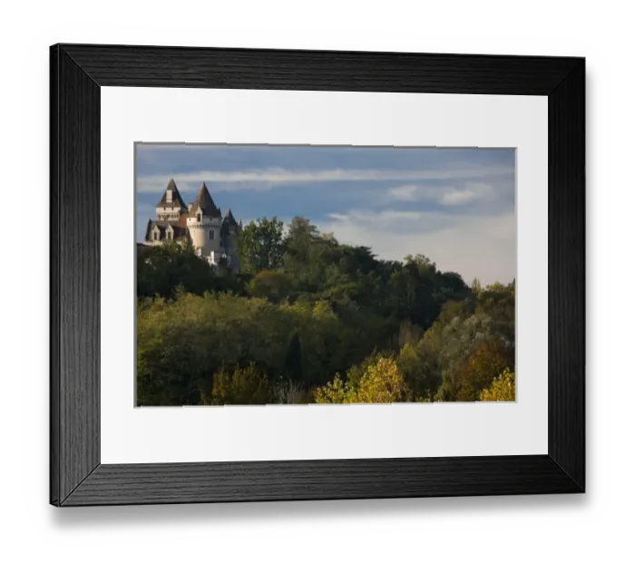 Framed Print : France, Aquitaine Region, Dordogne Department, Castelnaud-la-Chapelle, Chateau des Milandes