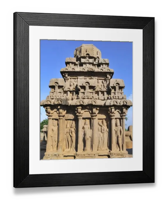 Framed Print : Asia, India, Tamil Nadu, Mahabalipuram. A temple in the Mahabalipuram complex Framed Print : Asia, India, Tamil Nadu, Mahabalipuram. A temple in the Mahabalipuram complex
