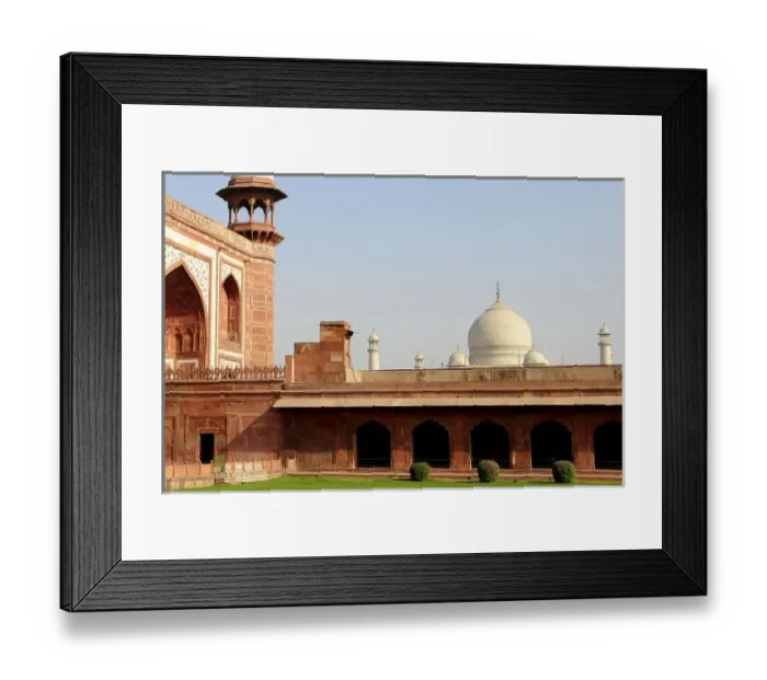 Framed Print : Asia, India, Uttar Pradesh, Agra. The Taj Mahal. A UNESCO World Heritage Site. A