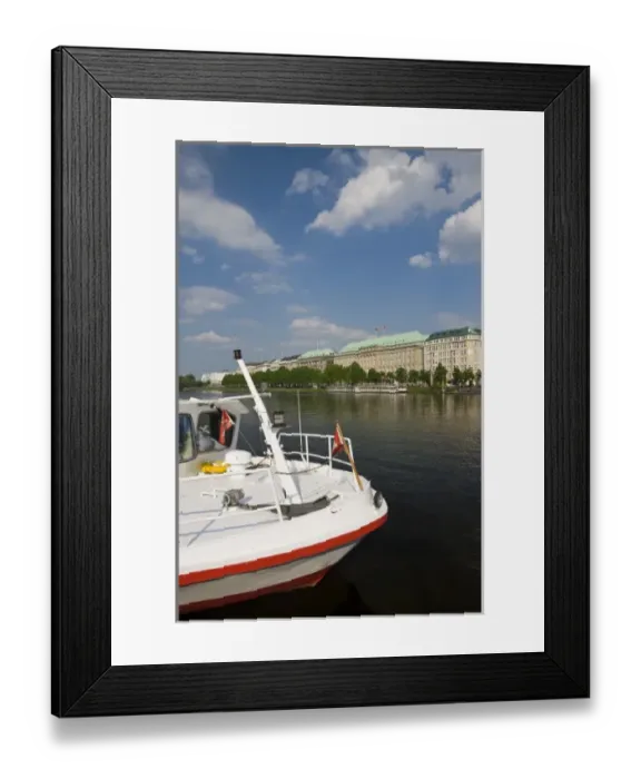 Framed Print : Germany, State of Hamburg, Hamburg. Binnenalster lake