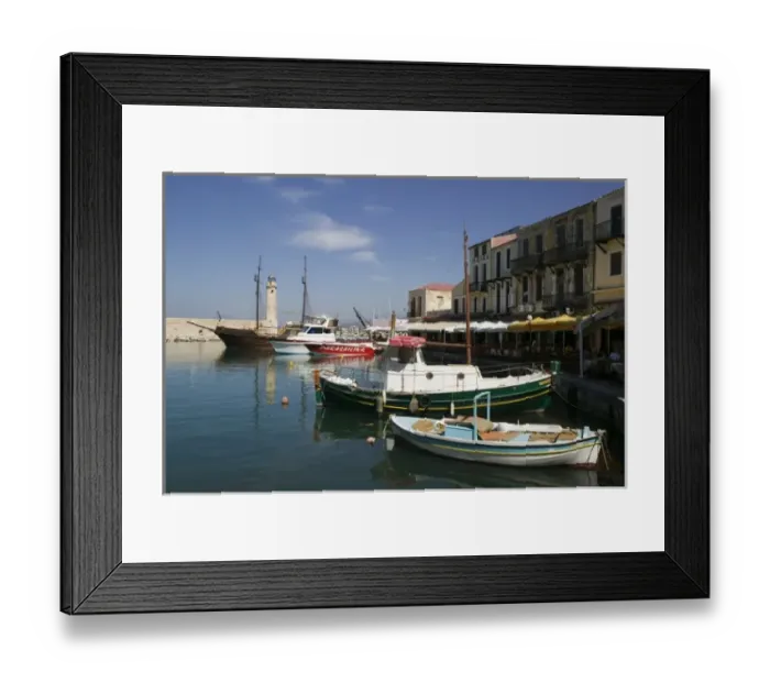Framed Print : GREECE, CRETE, Rethymno Province, Rethymno: Venetian Harbor with lighthouse  /  Daytime