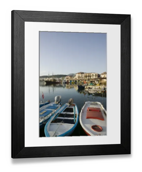 Framed Print : GREECE, CRETE, Rethymno Province, Rethymno: Venetian Harbor / Morning Framed Print : GREECE, CRETE, Rethymno Province, Rethymno: Venetian Harbor / Morning