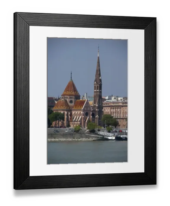 Framed Print : Hungary, capital city of Budapest. View from Pest across the Danube River to Buda Framed Print : Hungary, capital city of Budapest. View from Pest across the Danube River to Buda