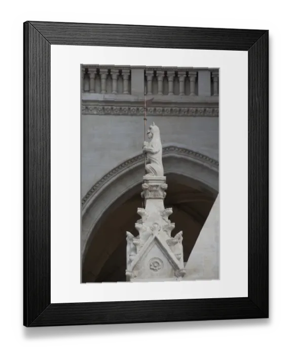 Framed Print : Hungary, Budapest. Neo-Gothic Parliament building (aka Orszaghaz), largest building in Hungary Framed Print : Hungary, Budapest. Neo-Gothic Parliament building (aka Orszaghaz), largest building in Hungary