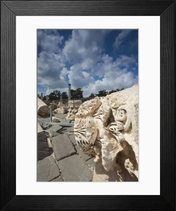 Framed Print : Israel, The Galilee, Beit She-an, Beit She-An National Park, Roman-era ruins Framed Print : Israel, The Galilee, Beit She-an, Beit She-An National Park, Roman-era ruins