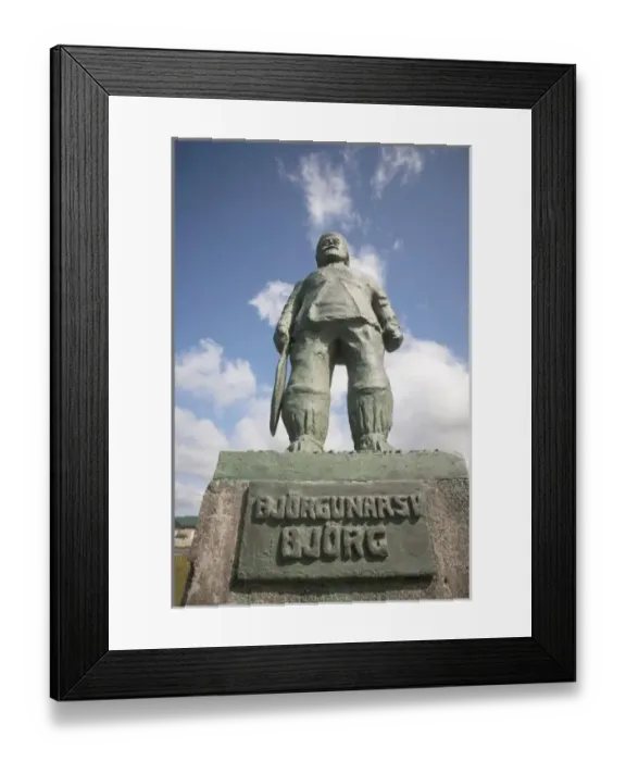 Framed Print : Statue of legendary local resident of small seaside village of Vik, the southernmost Framed Print : Statue of legendary local resident of small seaside village of Vik, the southernmost