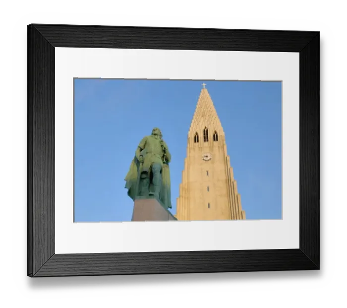 Framed Print : Iceland, Reykjavik, Hallgrimskirkja, Leif Eriksson Framed Print : Iceland, Reykjavik, Hallgrimskirkja, Leif Eriksson
