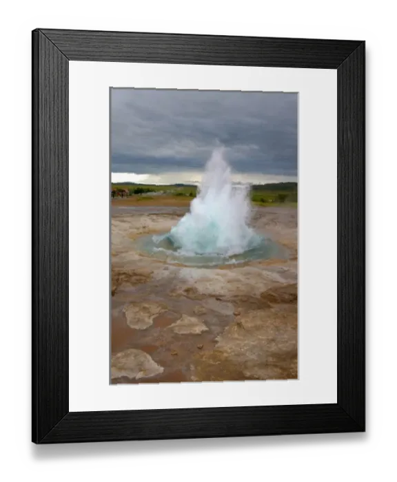 Framed Print : Iceland, Strokkur geyser Framed Print : Iceland, Strokkur geyser
