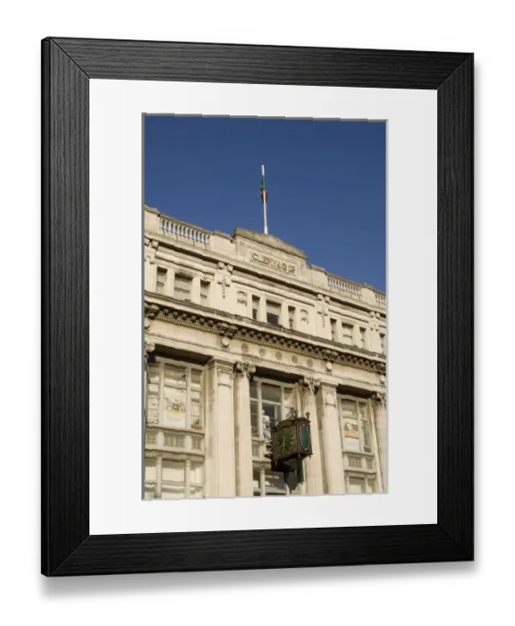 Framed Print : O Connell street, Dublin Framed Print : O Connell street, Dublin
