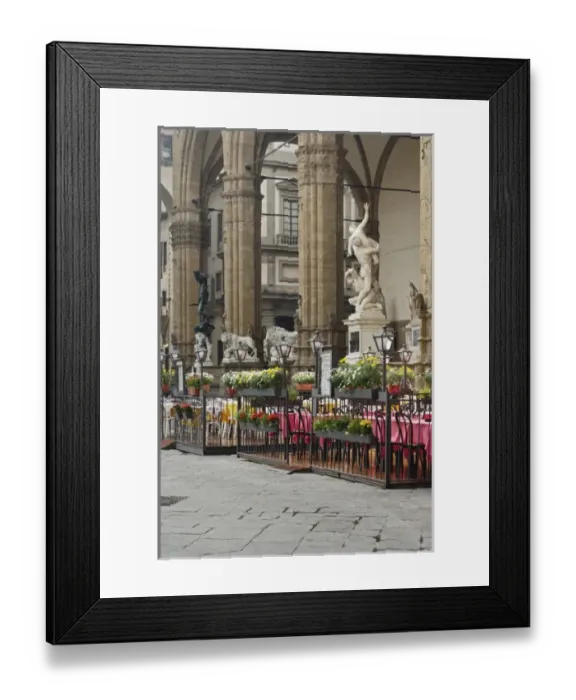 Framed Print : Sidewalk cafe, Piazza della Signoria, Florence, Italy Framed Print : Sidewalk cafe, Piazza della Signoria, Florence, Italy
