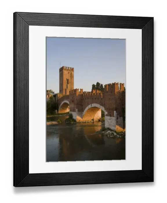 Framed Print : Castelvecchio, Ponte Scaligero, Adige River, Verona, Venitia, Italy