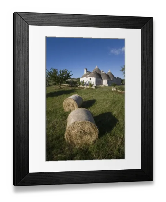 Framed Print : Trullo, Apulia, Italy Framed Print : Trullo, Apulia, Italy