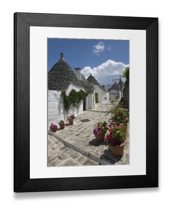 Framed Print : Trulli in Alberobello, Apulia, Italy Framed Print : Trulli in Alberobello, Apulia, Italy