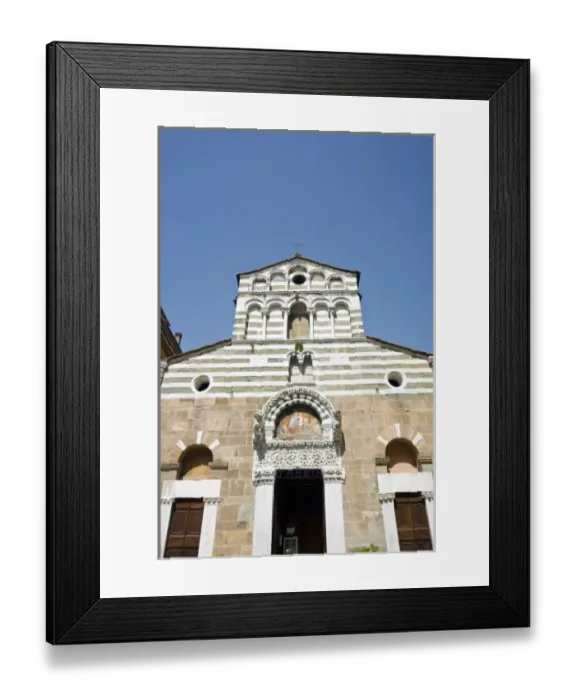Framed Print : Church of San Giusto, Lucca, Tuscany, Italy, Europe Framed Print : Church of San Giusto, Lucca, Tuscany, Italy, Europe