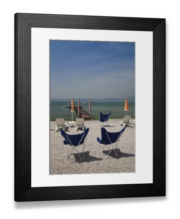 Framed Print : Italy, Brescia Province, Sirmione. Lakeside Beach
