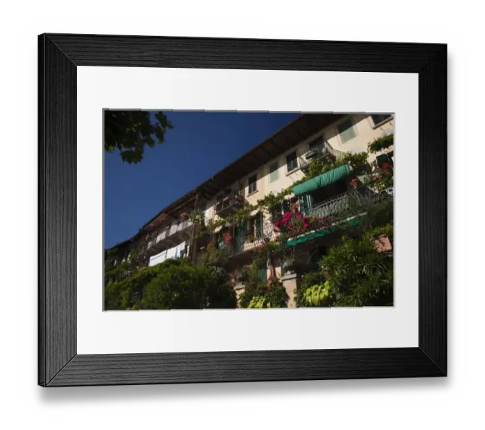 Framed Print : Italy, Verbano-Cusio-Ossola Province, Stresa. Lakefront house, Isola Superiore O Dei Pescatori Framed Print : Italy, Verbano-Cusio-Ossola Province, Stresa. Lakefront house, Isola Superiore O Dei Pescatori