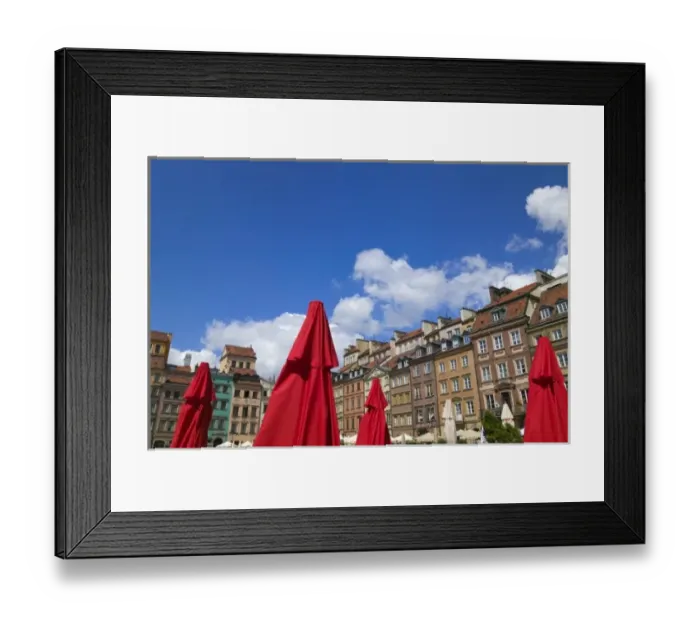 Framed Print : Historical buildings in Market Square, old town, Warsaw, Poland Framed Print : Historical buildings in Market Square, old town, Warsaw, Poland